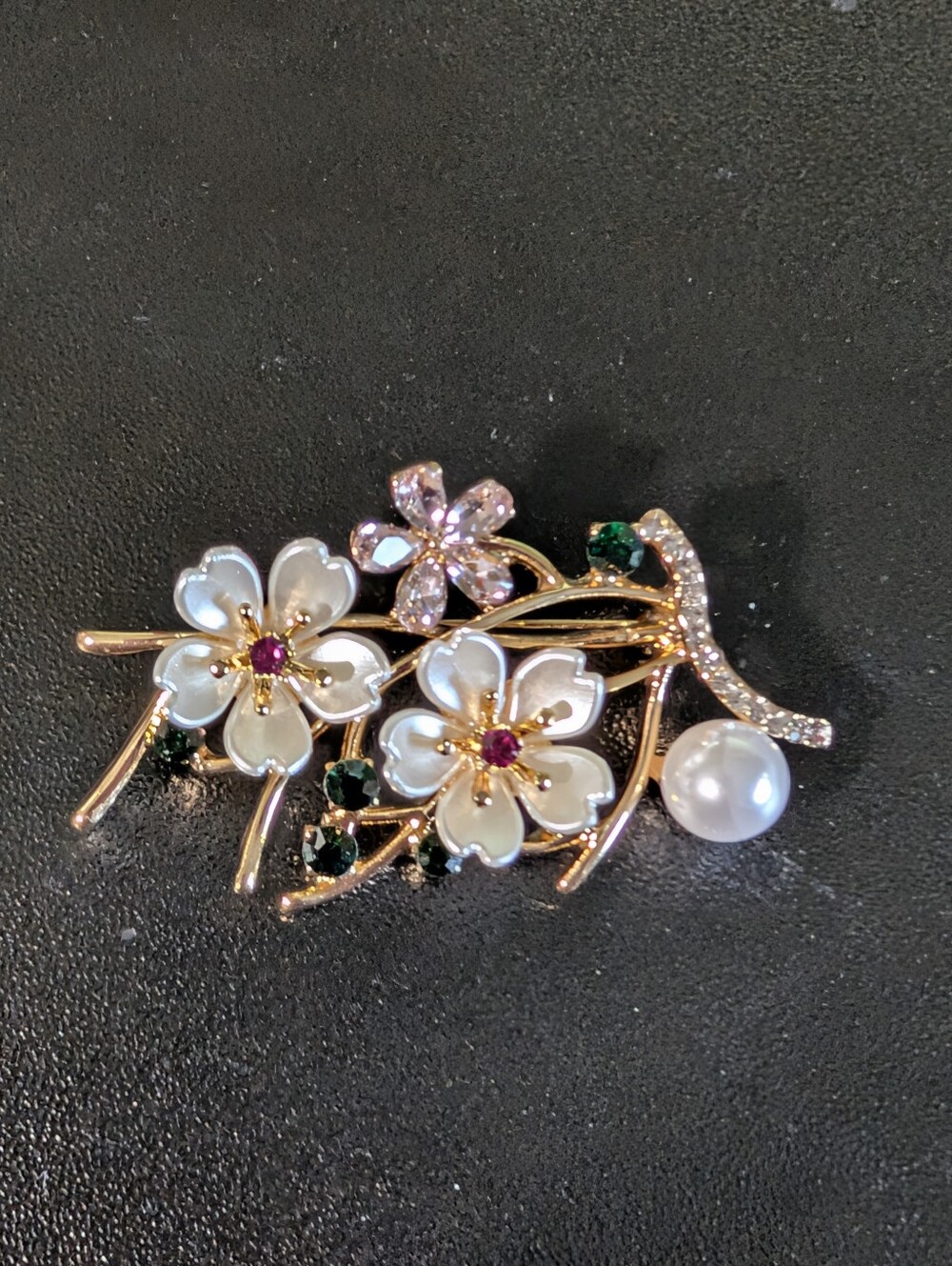 Floral Pearl Brooch - Gold-tone White Flower Pin